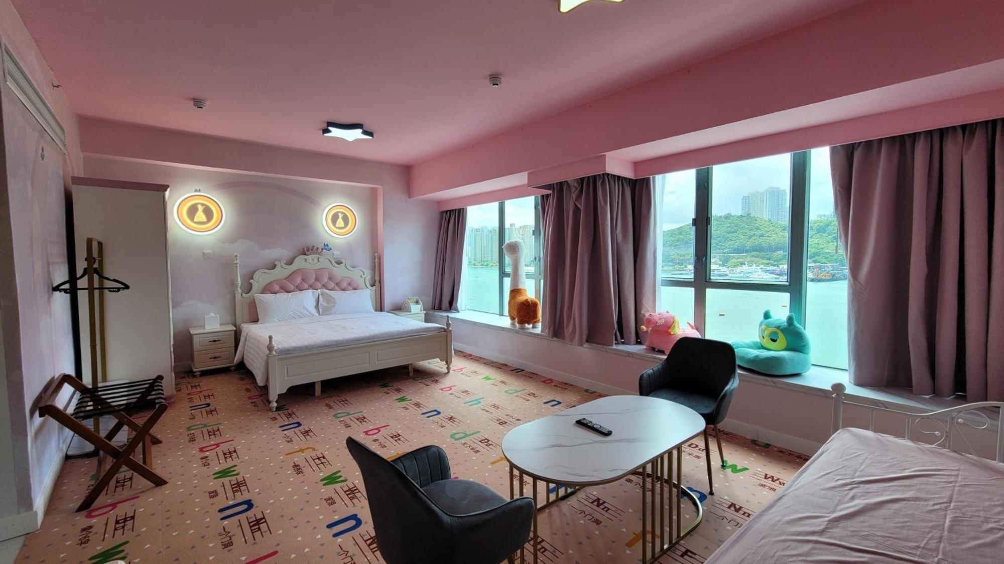 Grand Bay View Hotel Hong Kong Exterior photo