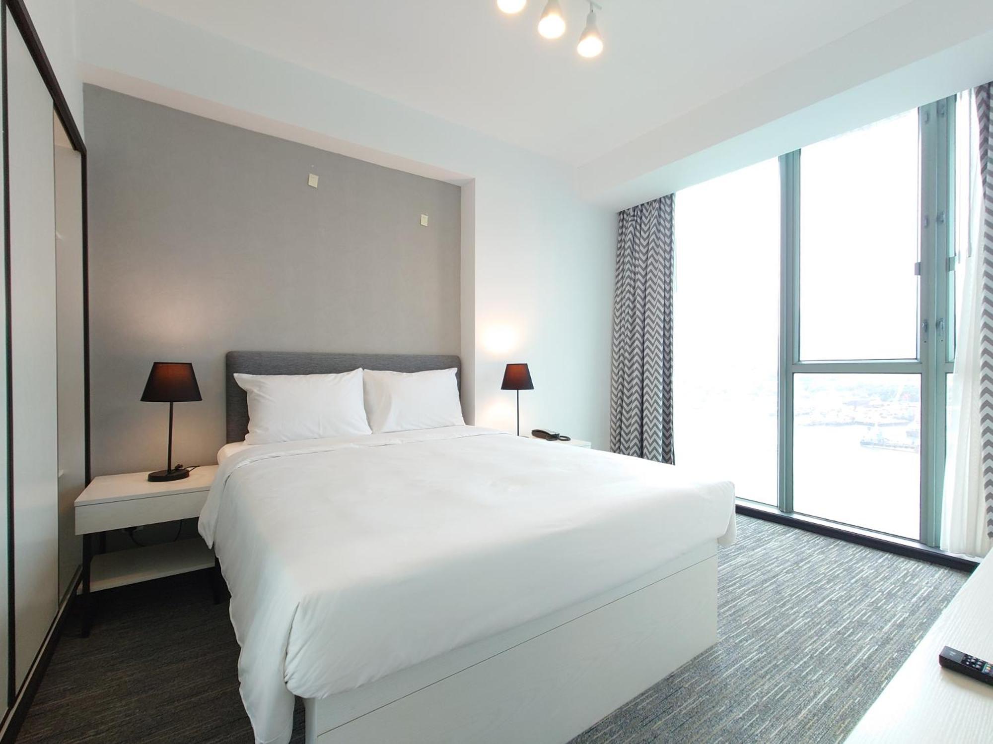 Grand Bay View Hotel Hong Kong Exterior photo