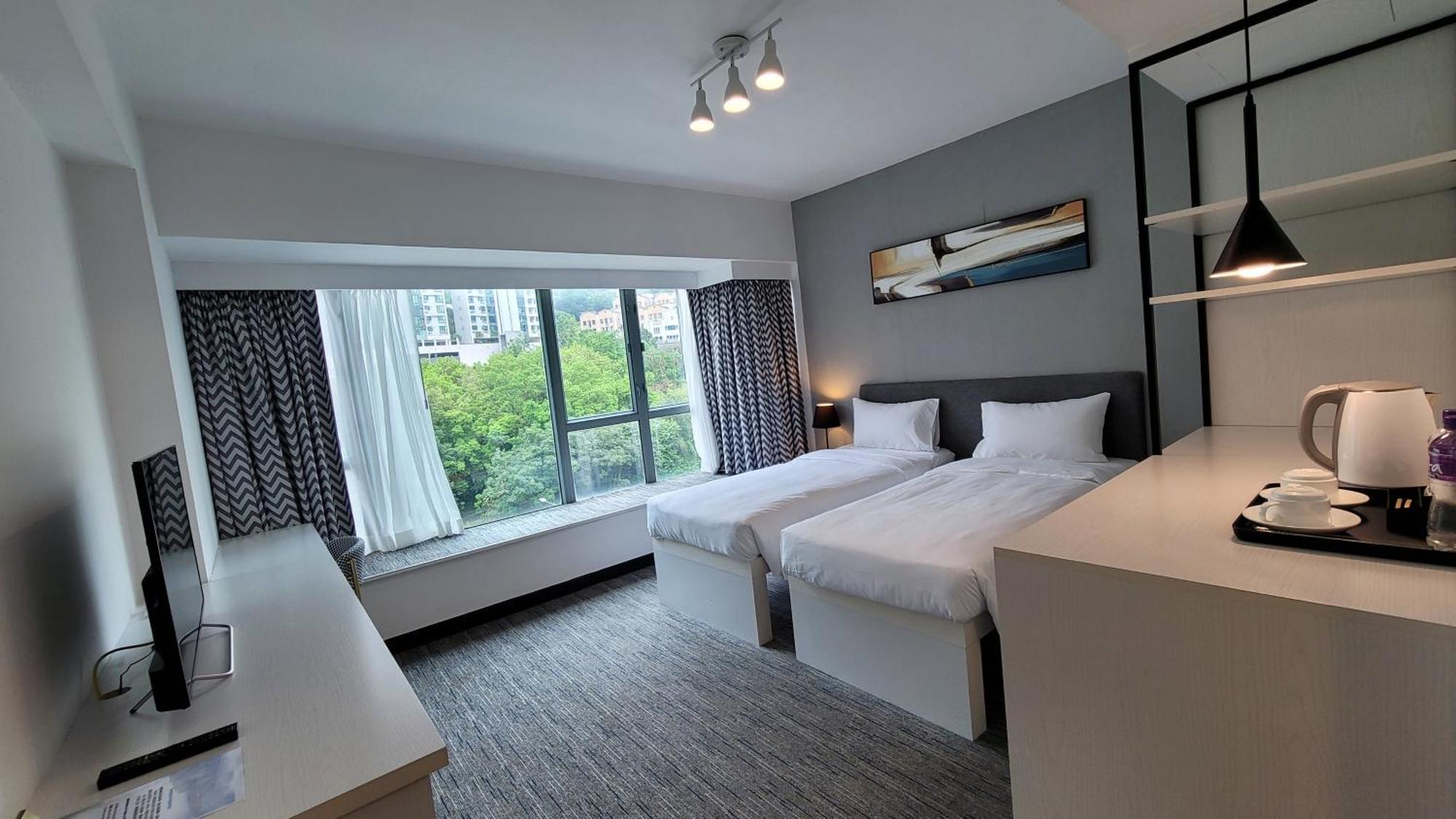 Grand Bay View Hotel Hong Kong Exterior photo
