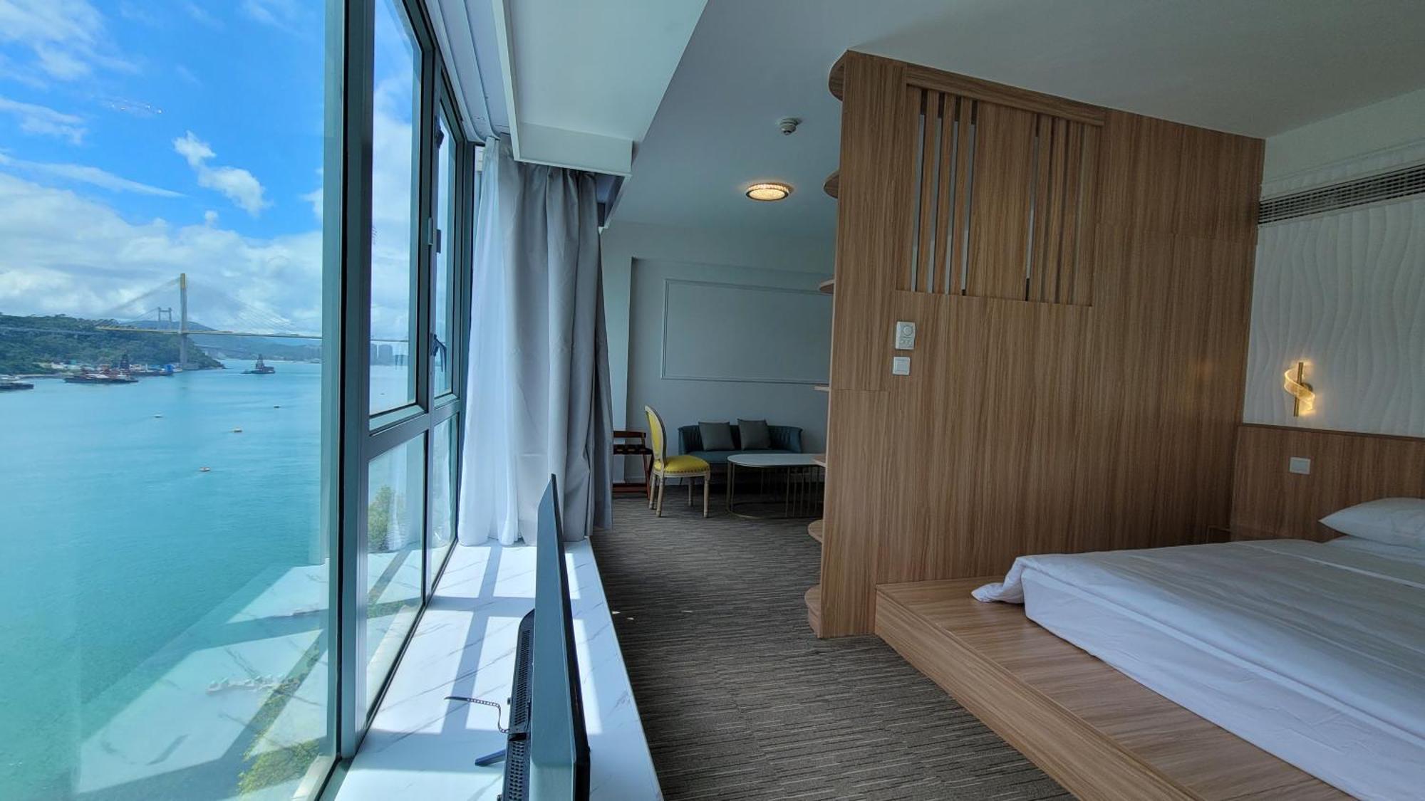 Grand Bay View Hotel Hong Kong Exterior photo